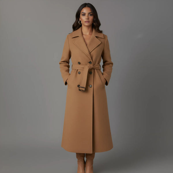 ✨ Power dressing, redefined.
This camel trench coat blends timeless tailoring with modern eleganc...